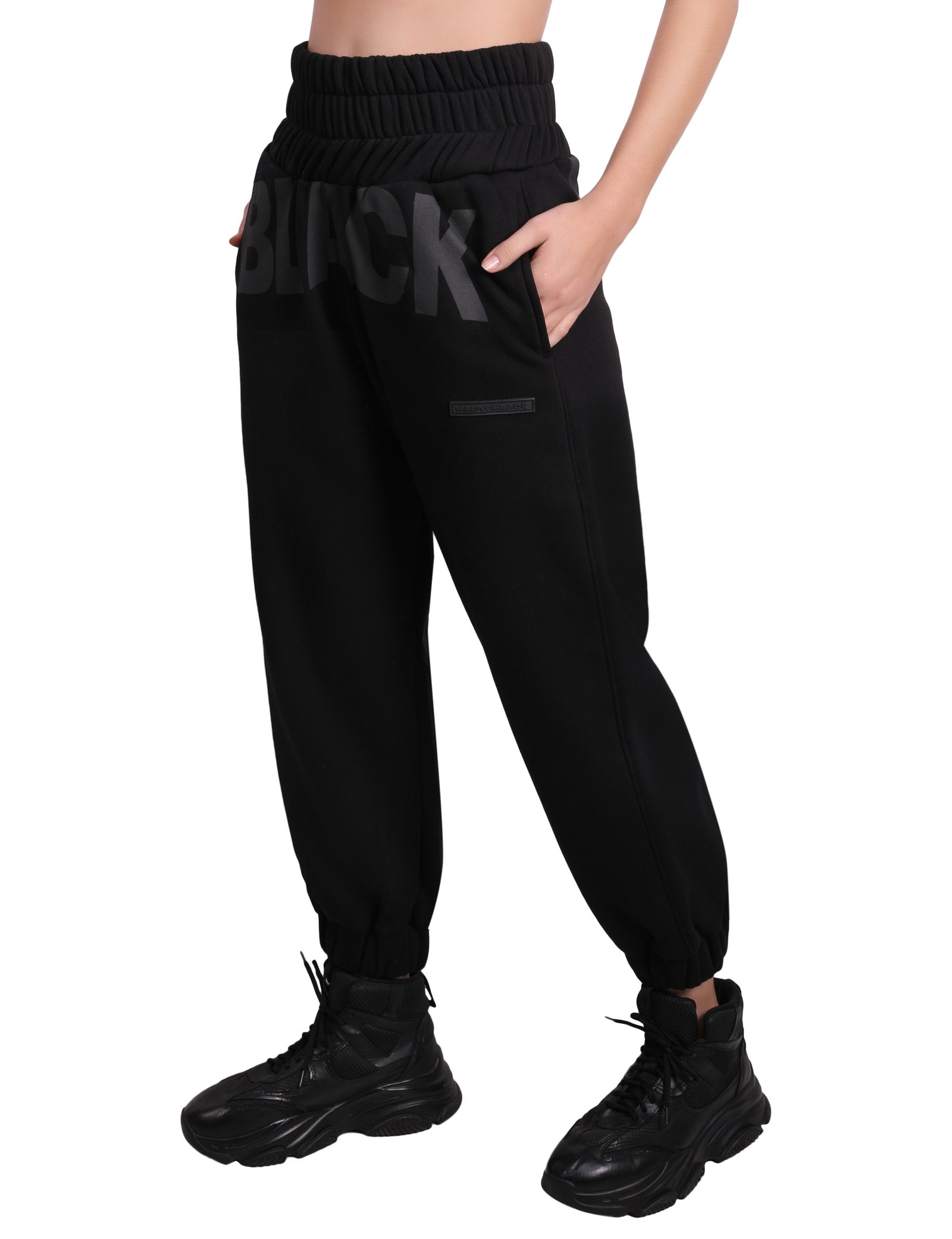 WOMEN TRACKPANTS