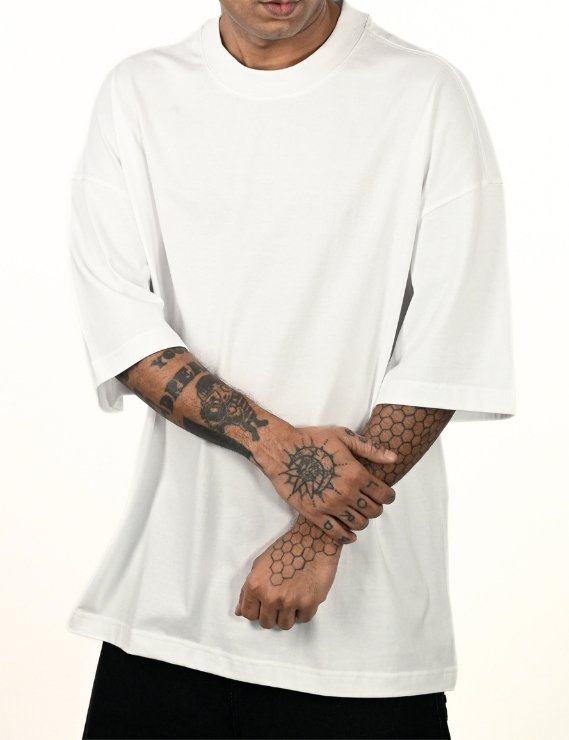 BOXY T-SHIRT WHITE front view