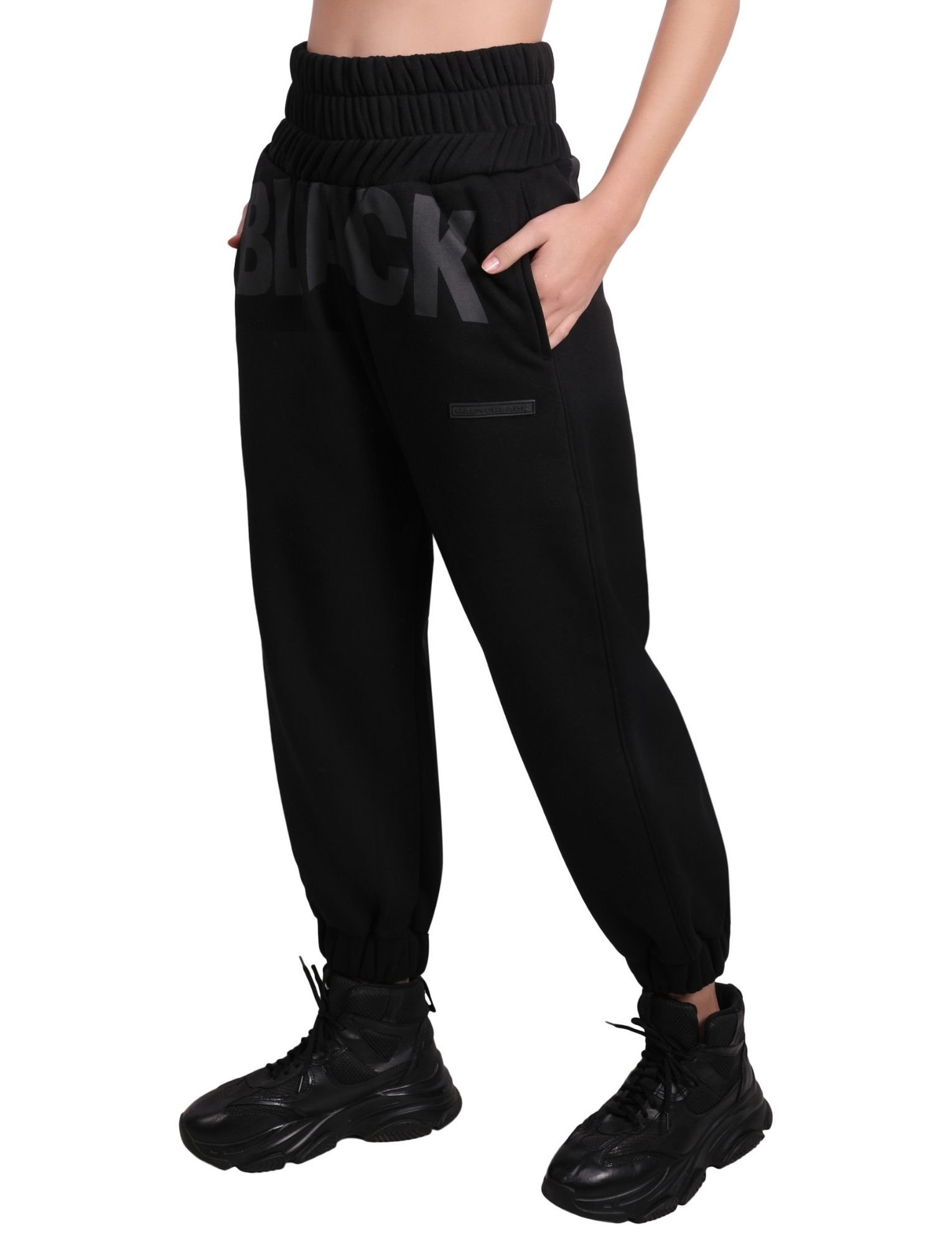 WOMEN TRACKPANTS